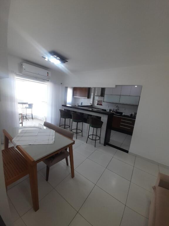 Apartamento com 2 quartos e 100 m² em Vila Tupi, Praia Grande