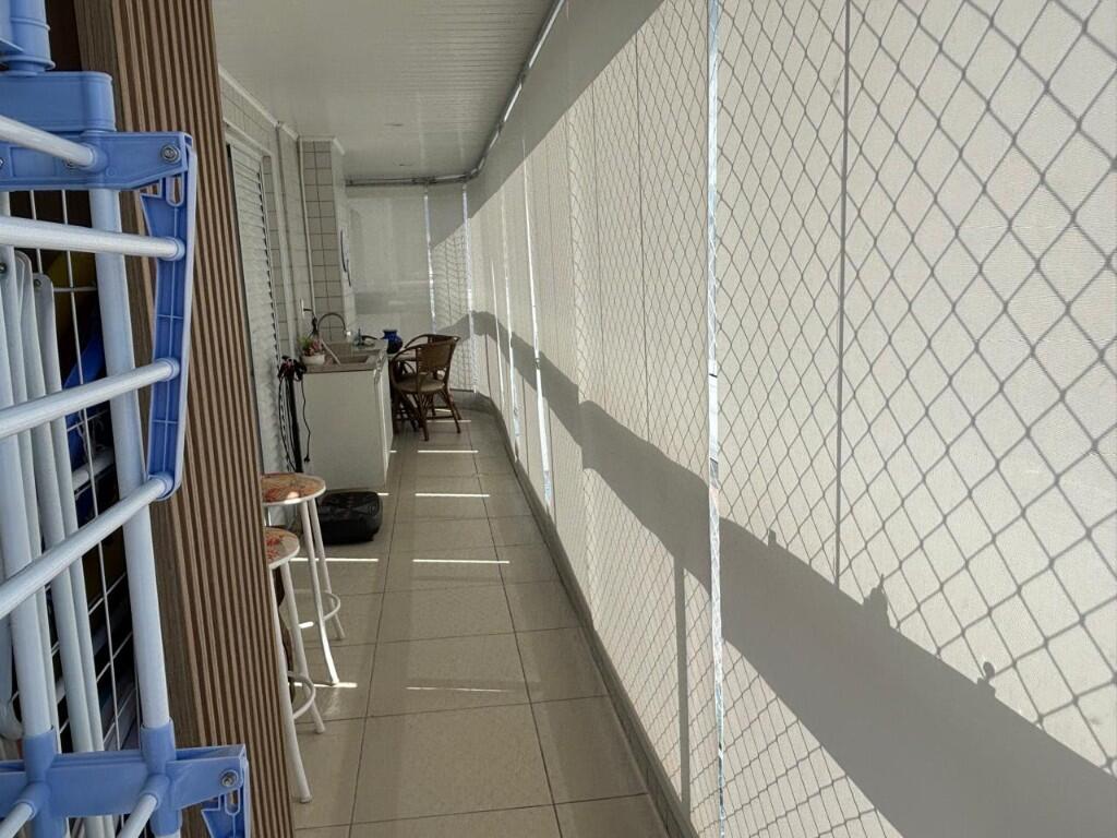 Apartamento com 2 quartos e 99 m² em Vila Tupi, Praia Grande