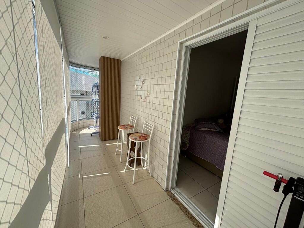 Apartamento com 2 quartos e 99 m² em Vila Tupi, Praia Grande