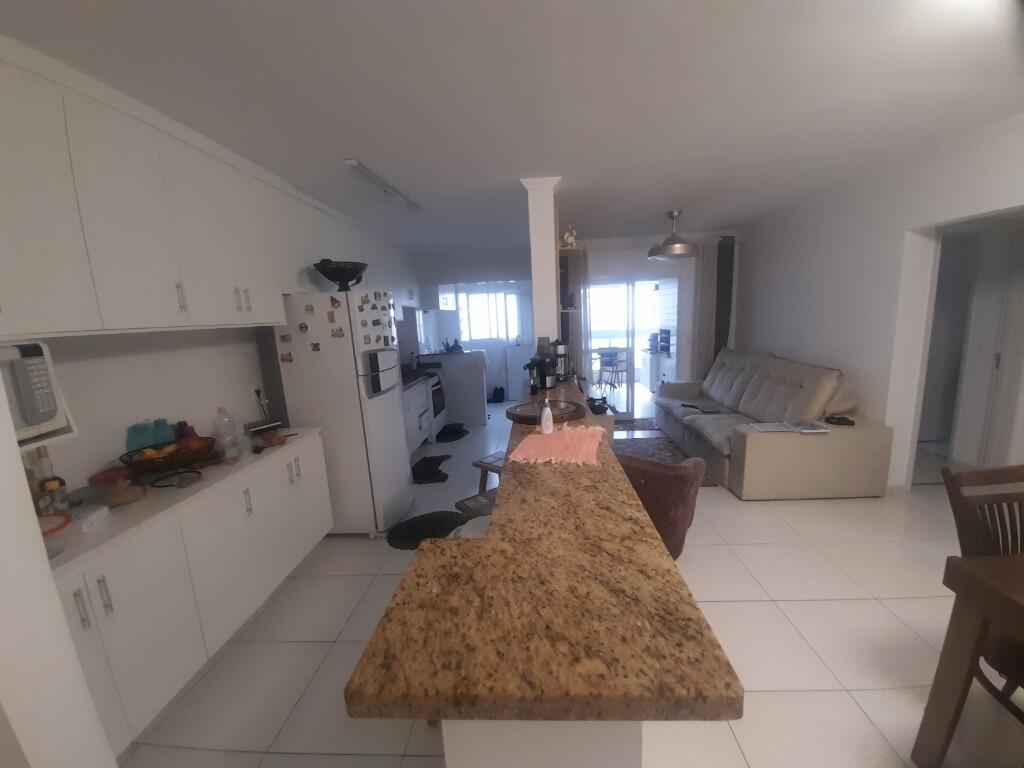 Apartamento com 2 quartos e 93 m² em Vila Tupi, Praia Grande