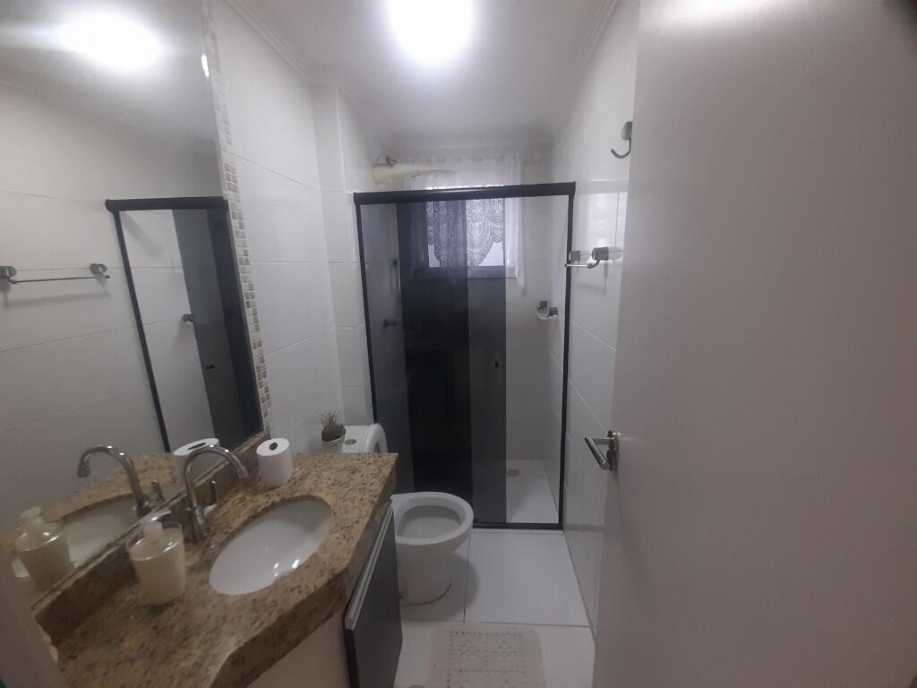 Apartamento com 2 quartos e 93 m² em Vila Tupi, Praia Grande