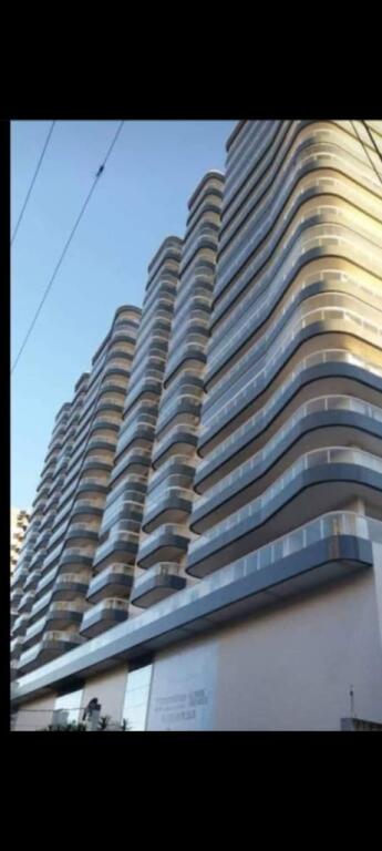 Apartamento com 2 quartos e 99 m² em Vila Tupi, Praia Grande
