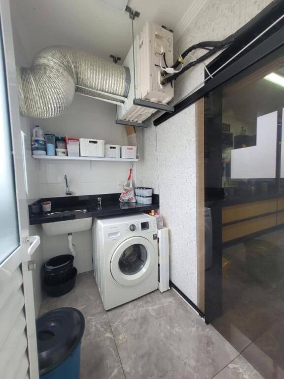 Apartamento com 2 quartos e 99 m² em Vila Tupi, Praia Grande