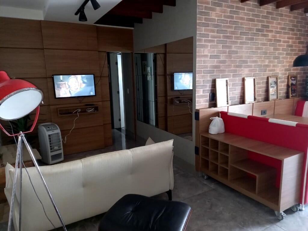 Apartamento com 2 quartos e 99 m² em Vila Tupi, Praia Grande