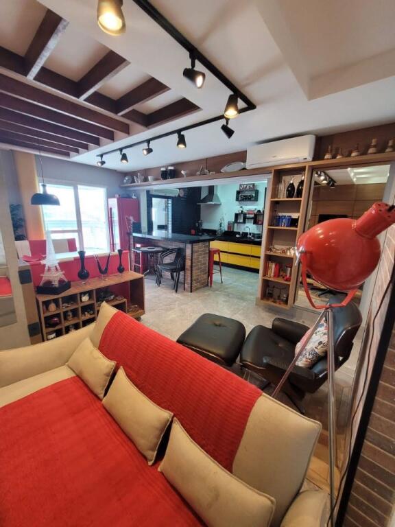 Apartamento com 2 quartos e 99 m² em Vila Tupi, Praia Grande