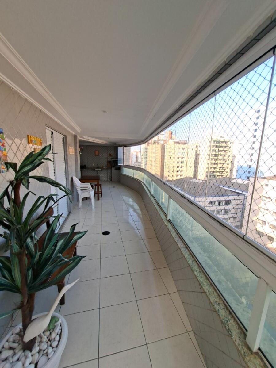 Apartamento com 2 quartos e 131 m² em Vila Tupi, Praia Grande