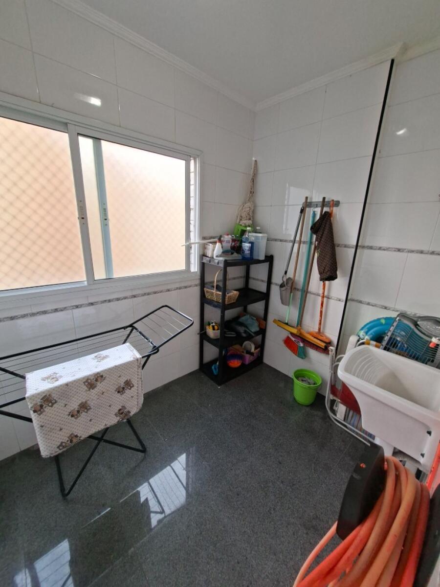 Apartamento com 2 quartos e 131 m² em Vila Tupi, Praia Grande