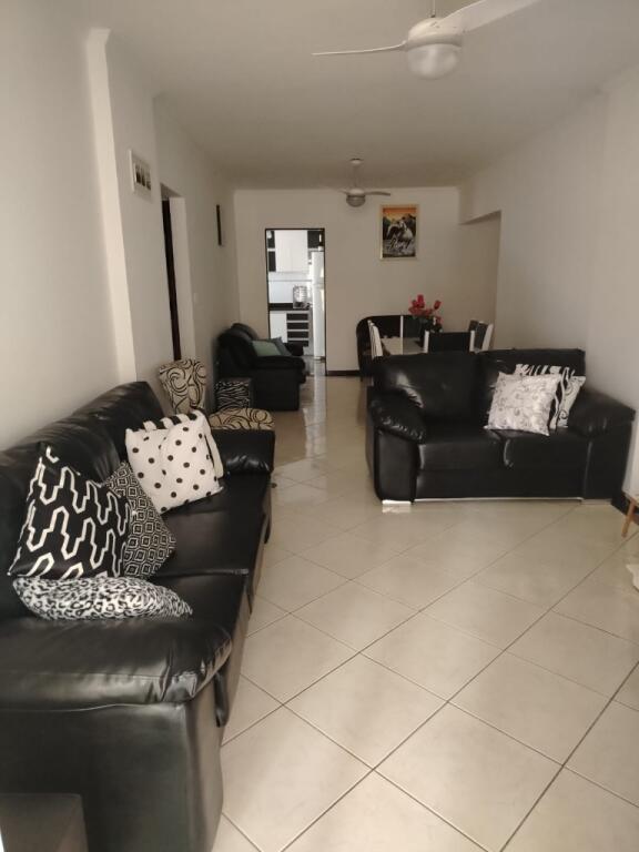 Apartamento com 2 quartos e 123 m² em Vila Tupi, Praia Grande