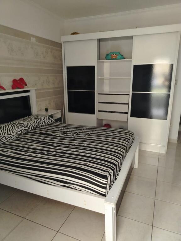 Apartamento com 2 quartos e 123 m² em Vila Tupi, Praia Grande