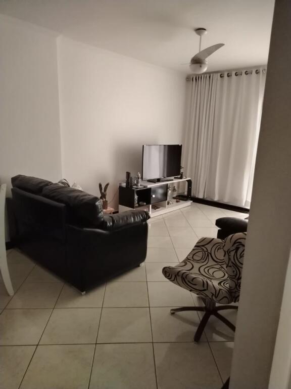 Apartamento com 2 quartos e 123 m² em Vila Tupi, Praia Grande