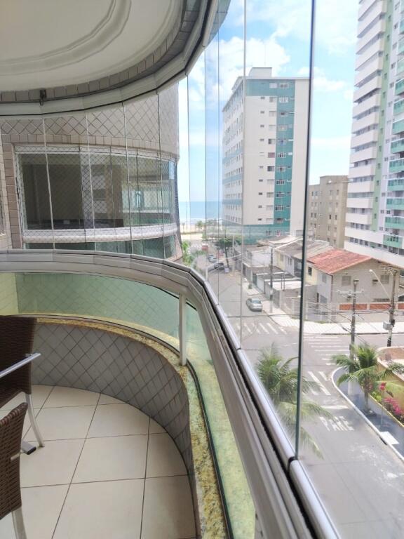 Apartamento com 2 quartos e 123 m² em Vila Tupi, Praia Grande