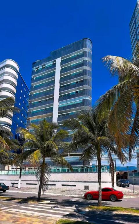 Apartamento com 1 quarto e 50 m² em Vila Tupi, Praia Grande