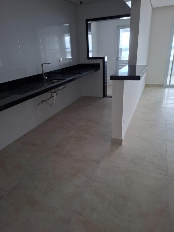 Apartamento com 2 quartos e 104 m² em Vila Tupi, Praia Grande