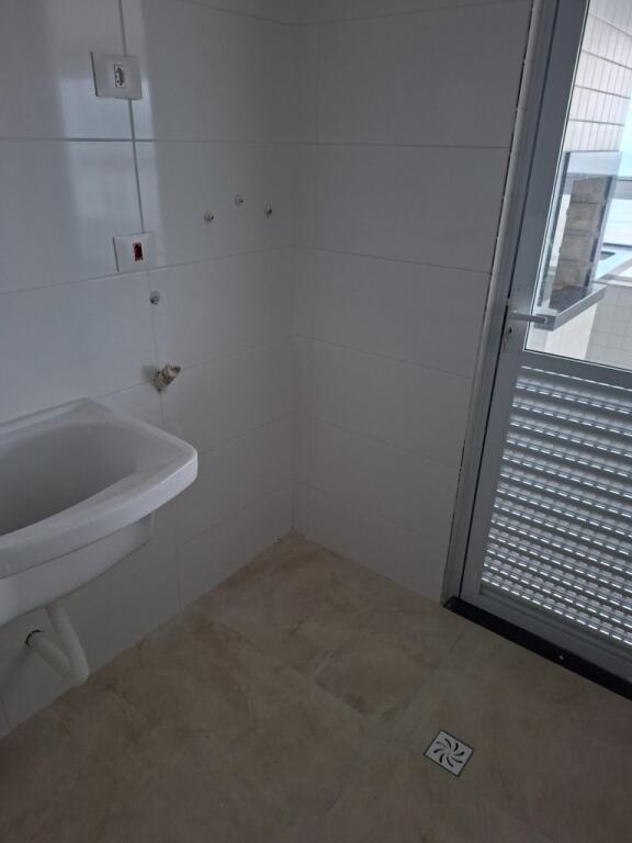 Apartamento com 2 quartos e 104 m² em Vila Tupi, Praia Grande