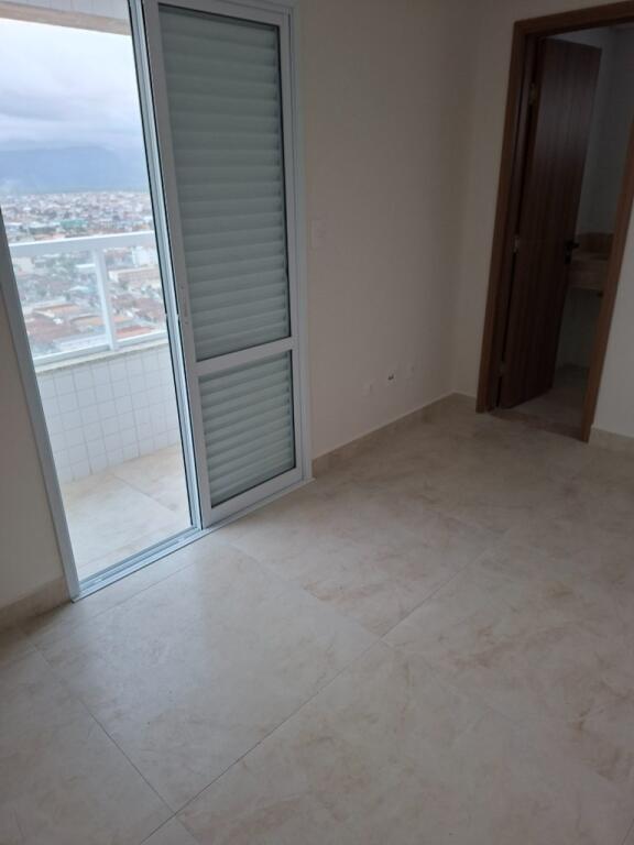 Apartamento com 2 quartos e 104 m² em Vila Tupi, Praia Grande