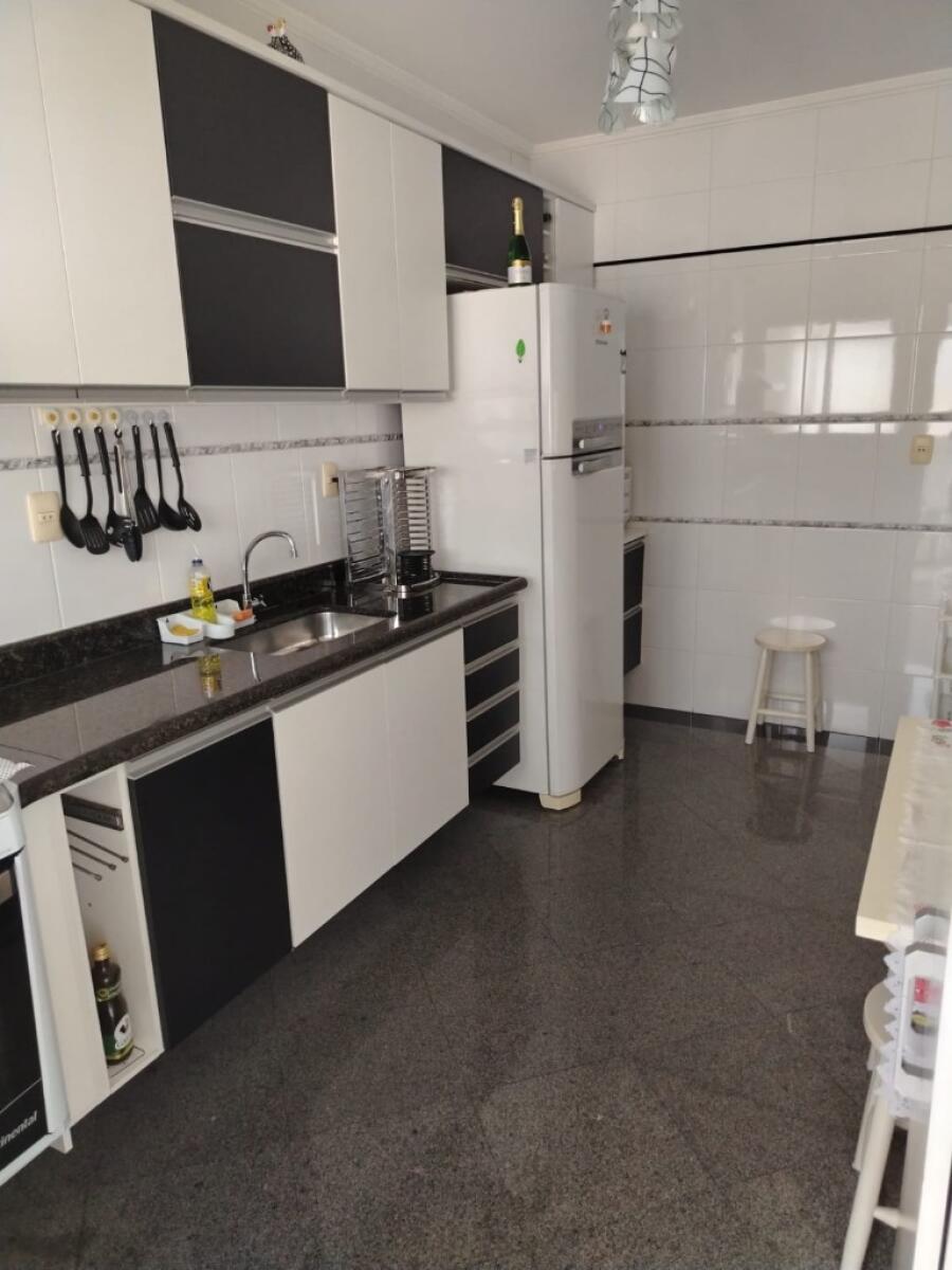 Apartamento com 2 quartos e 123 m² em Vila Tupi, Praia Grande