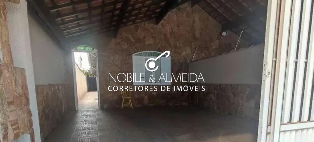 Casa, 3 quartos, 194 m² - Foto 2