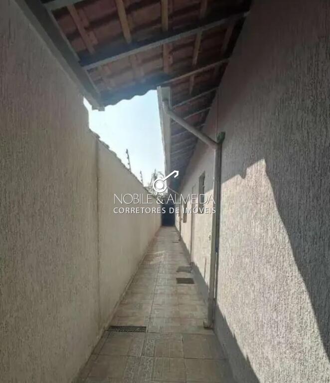 Casa, 3 quartos, 194 m² - Foto 4