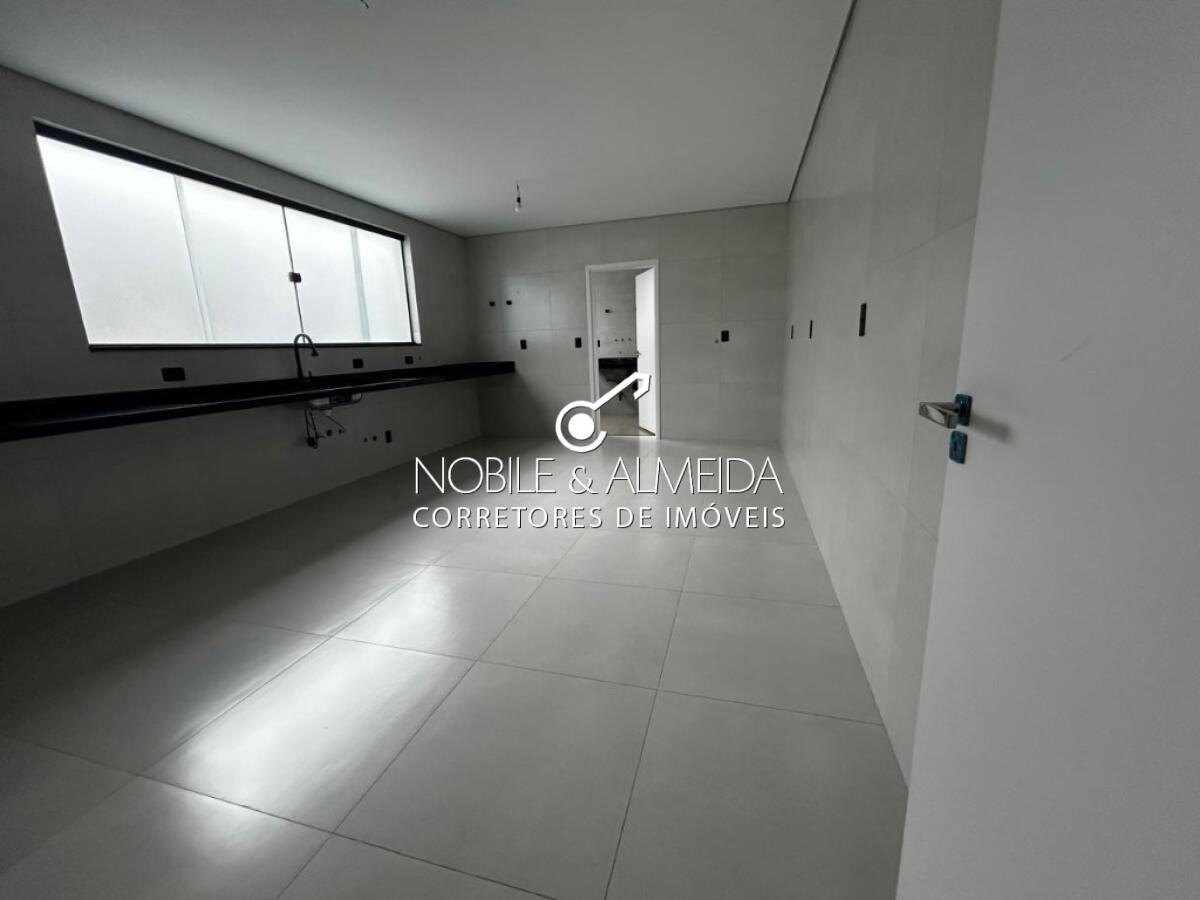 Casa, 3 quartos, 290 m² - Foto 30