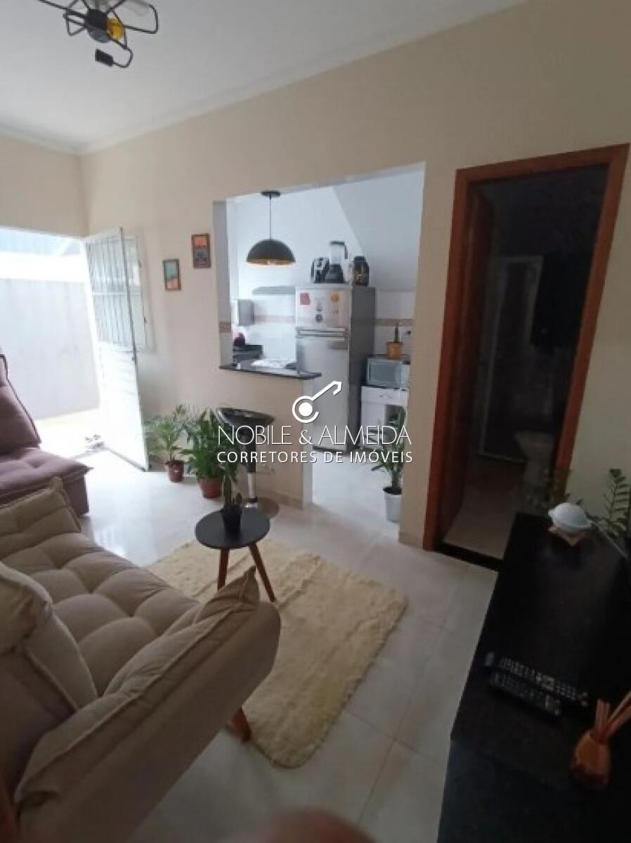 Casa, 2 quartos, 44 m² - Foto 3