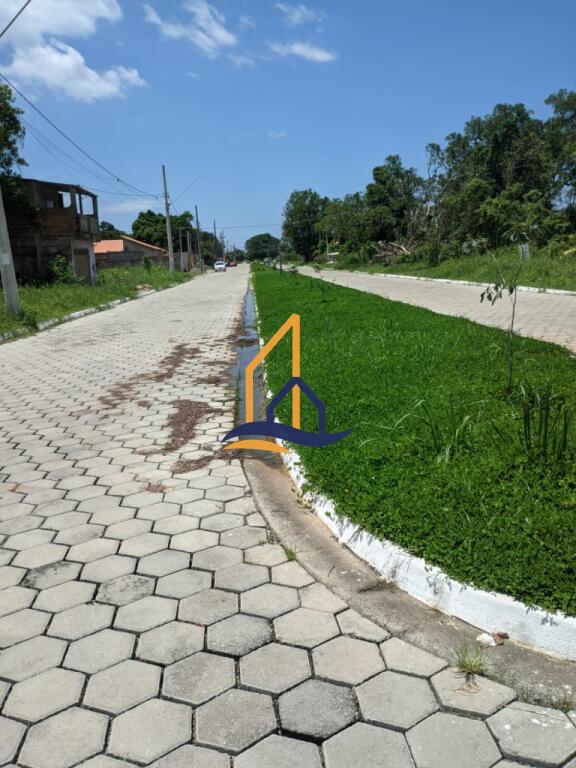 Terreno com 150 m² em Cidade Anchieta, Itanhaém