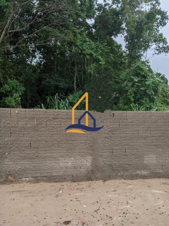 Terreno com 140 m² em Cidade Anchieta, Itanhaém