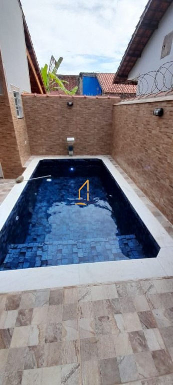 Casa com 2 quartos e 72 m² em Cidade Anchieta, Itanhaém