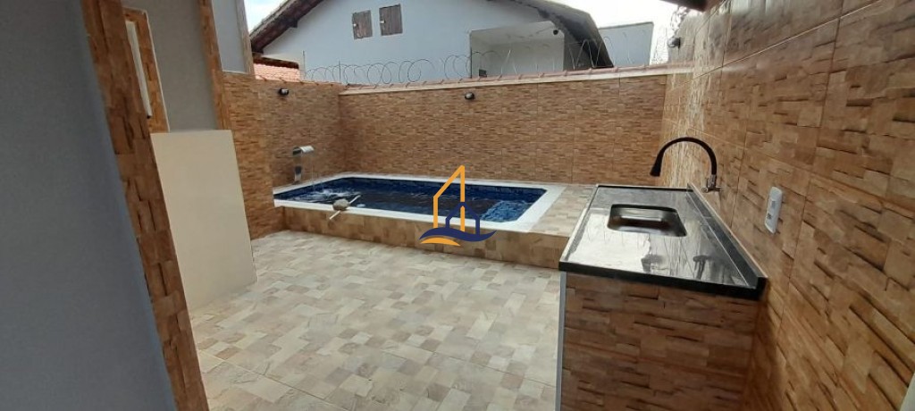 Casa com 2 quartos e 72 m² em Cidade Anchieta, Itanhaém