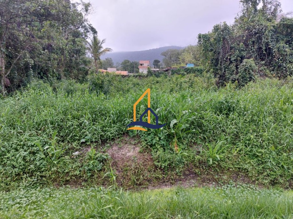 Terreno com 300 m² em Cidade Anchieta, Itanhaém