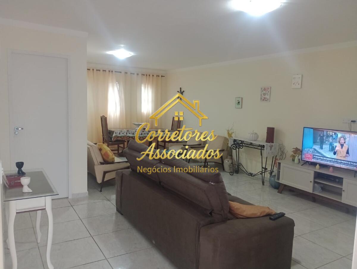 Casa com 3 quartos e 162 m² em Boqueirão, Praia Grande