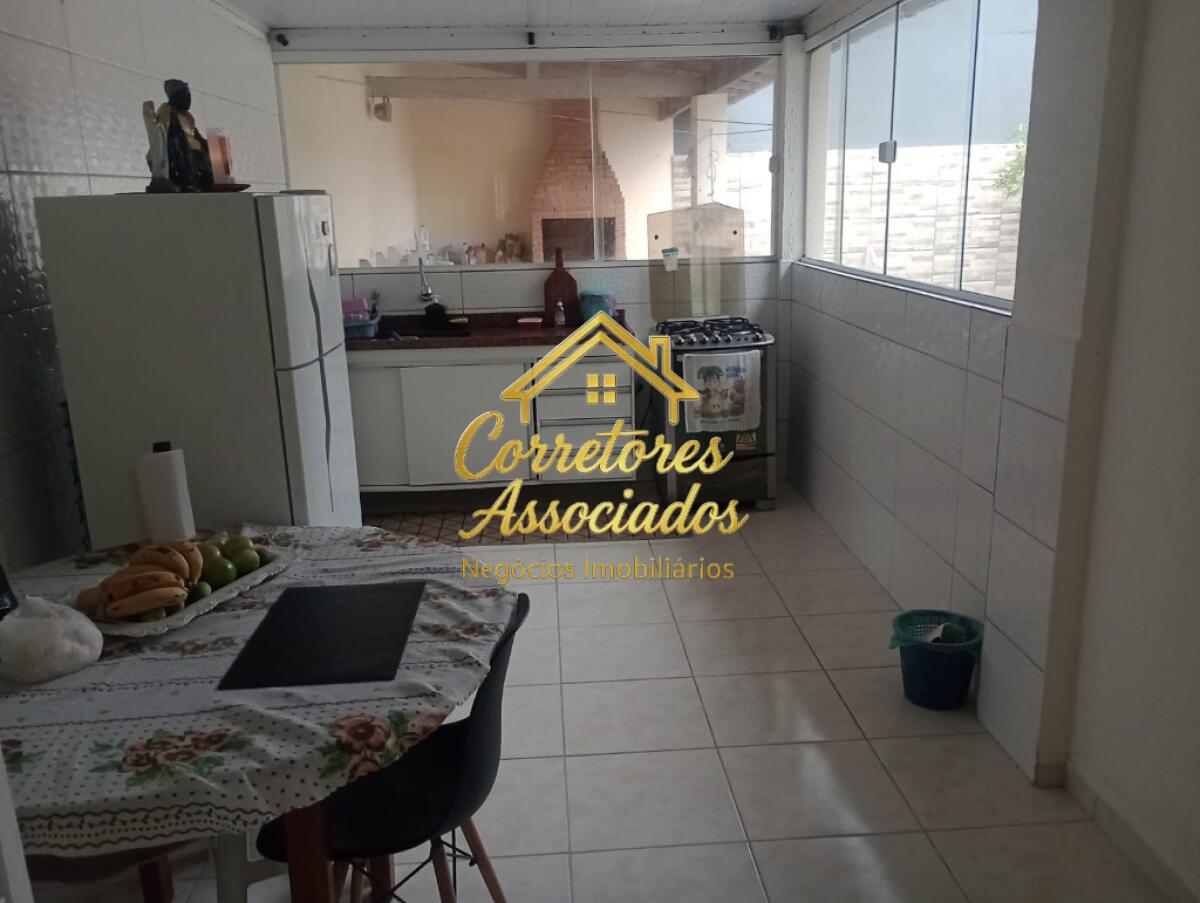 Casa com 3 quartos e 162 m² em Boqueirão, Praia Grande