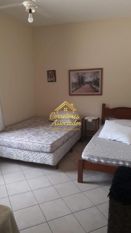 Casa com 3 quartos e 600 m² em Boqueirão, Praia Grande