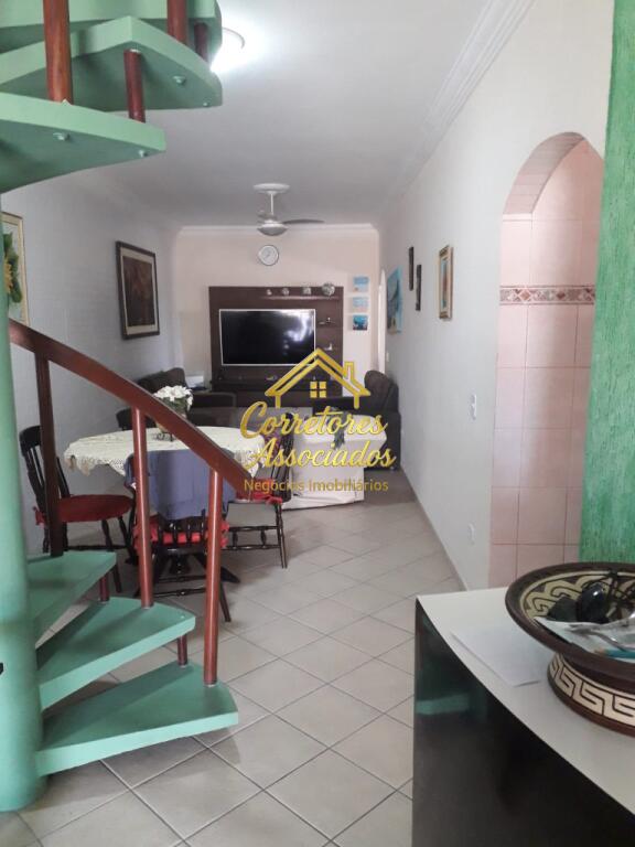 Casa com 3 quartos e 600 m² em Boqueirão, Praia Grande