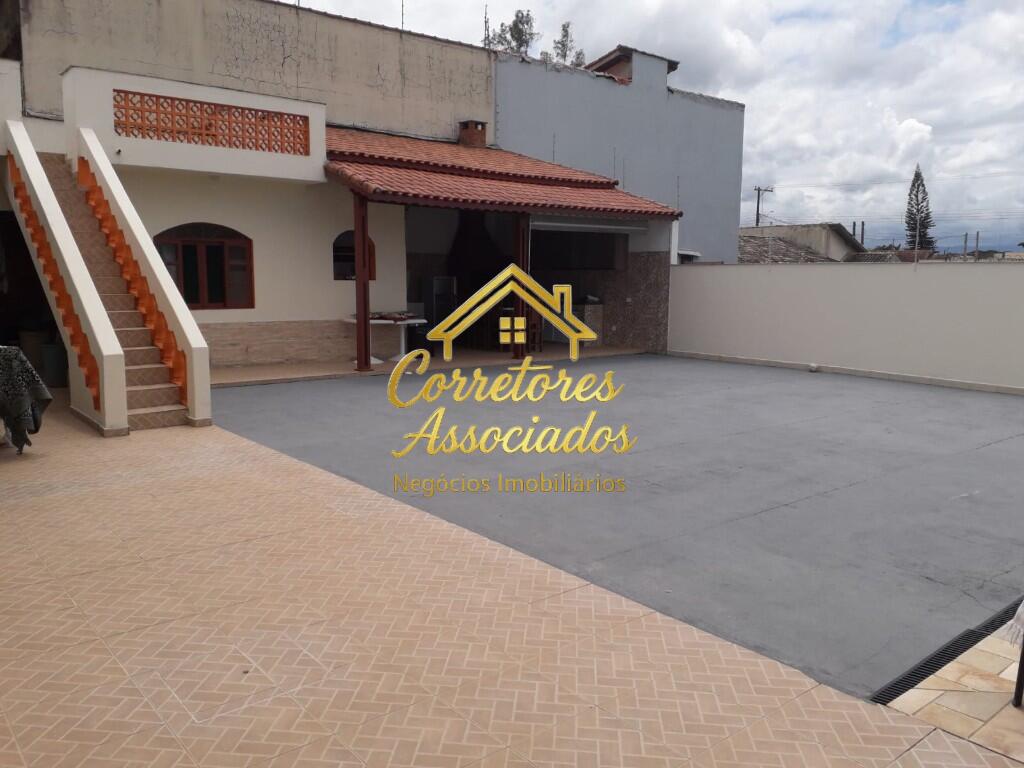 Casa com 3 quartos e 600 m² em Boqueirão, Praia Grande