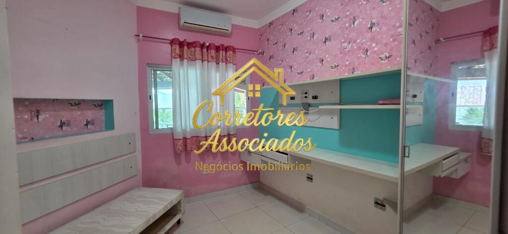 Casa com 3 quartos e 230 m² em Boqueirão, Praia Grande