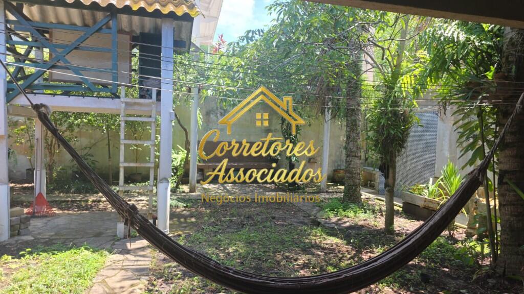 Casa com 3 quartos e 230 m² em Boqueirão, Praia Grande