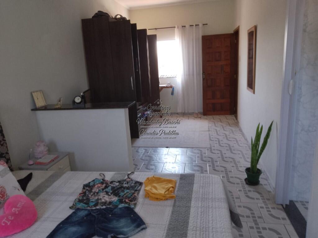Casa com 4 quartos e 176 m² em Boqueirão, Praia Grande
