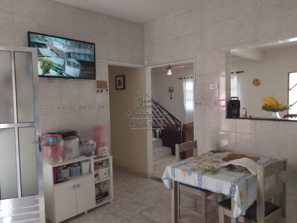 Casa com 4 quartos e 176 m² em Boqueirão, Praia Grande