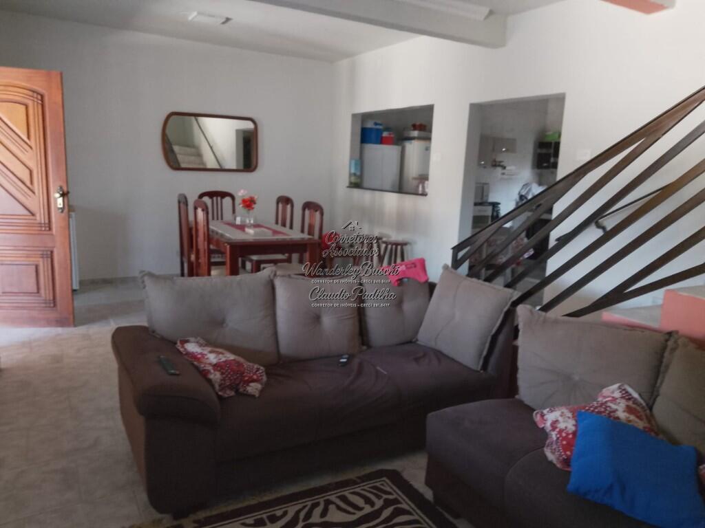 Casa com 4 quartos e 176 m² em Boqueirão, Praia Grande