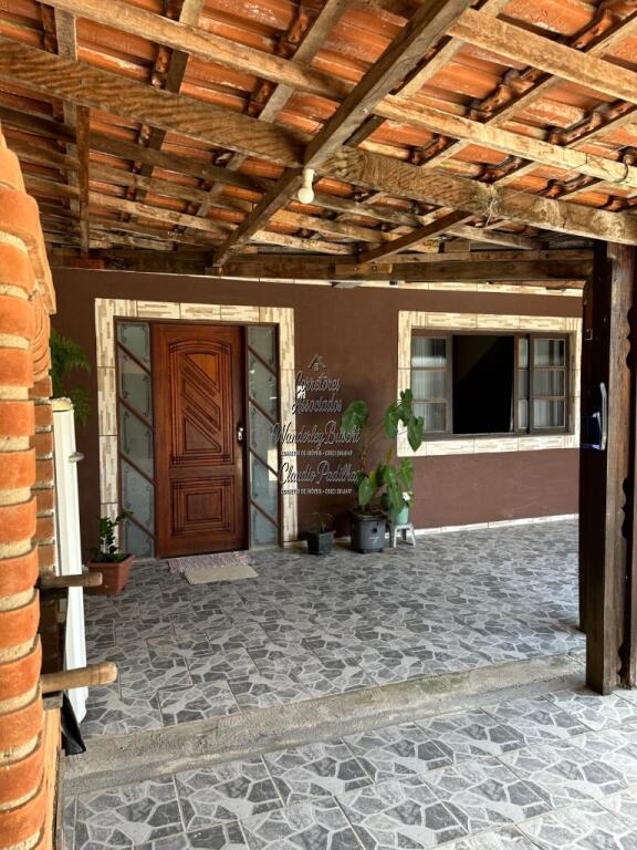 Casa com 4 quartos e 176 m² em Boqueirão, Praia Grande