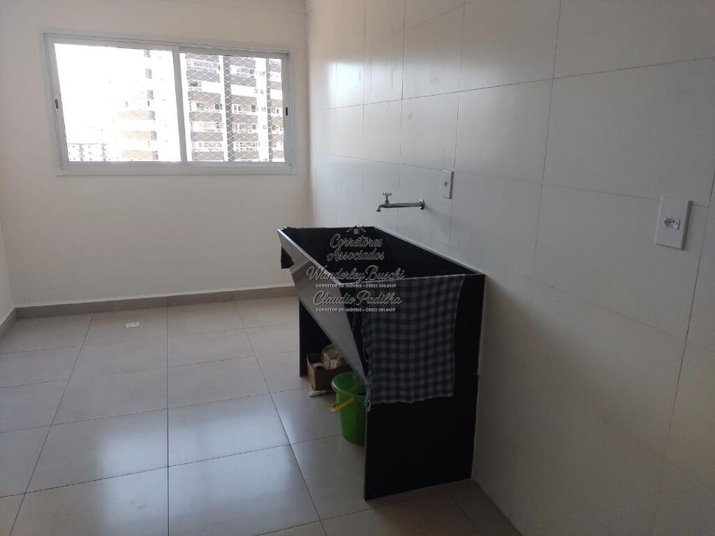 Apartamento com 2 quartos e 70 m² em Vila Guilhermina, Praia Grande