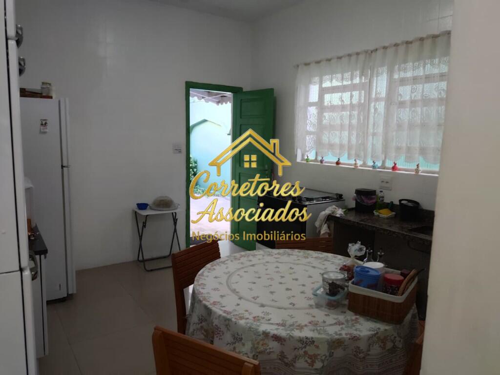 Casa com 3 quartos e 132 m² em Boqueirão, Praia Grande