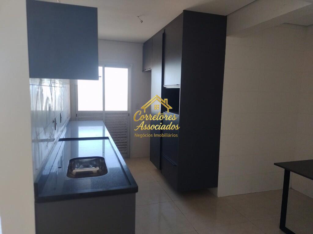 Apartamento com 3 quartos e 230 m² em Vila Guilhermina, Praia Grande