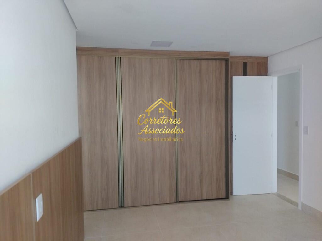 Apartamento com 3 quartos e 230 m² em Vila Guilhermina, Praia Grande