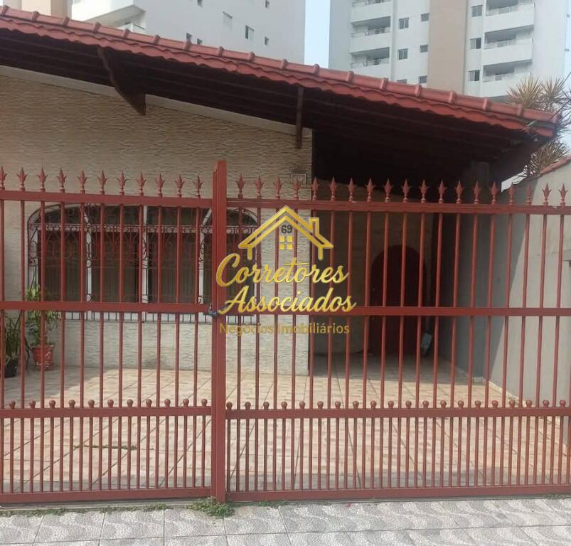 Casa com 2 quartos e 130 m² em Boqueirão, Praia Grande