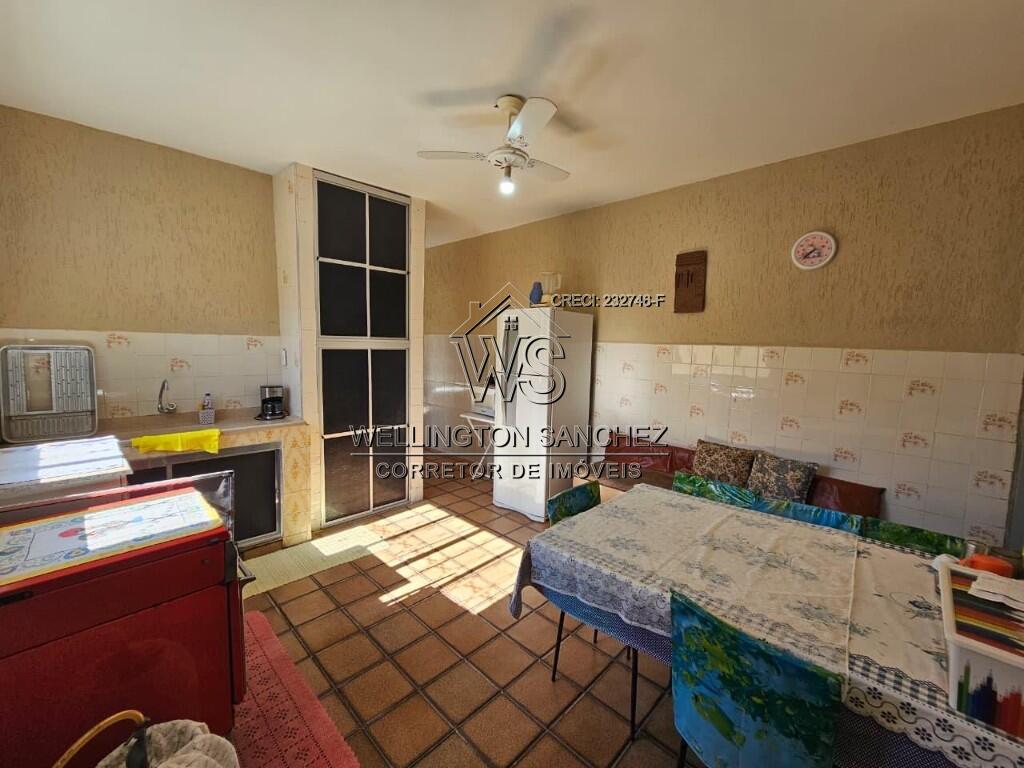 Casa com 2 quartos e 81 m² em Agenor De Campos, Mongaguá