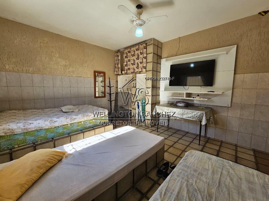 Casa com 2 quartos e 81 m² em Agenor De Campos, Mongaguá