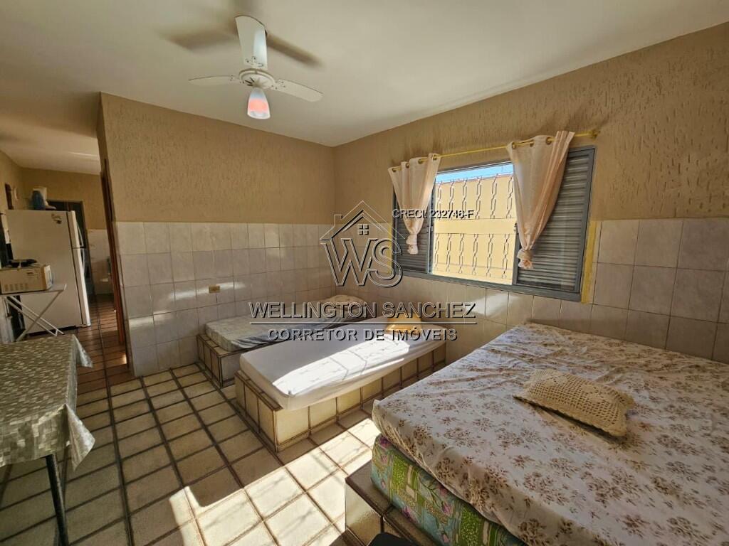 Casa com 2 quartos e 81 m² em Agenor De Campos, Mongaguá