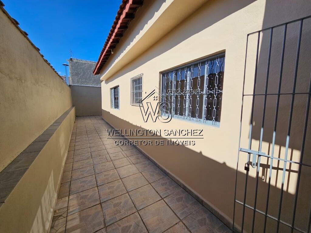 Casa com 2 quartos e 81 m² em Agenor De Campos, Mongaguá