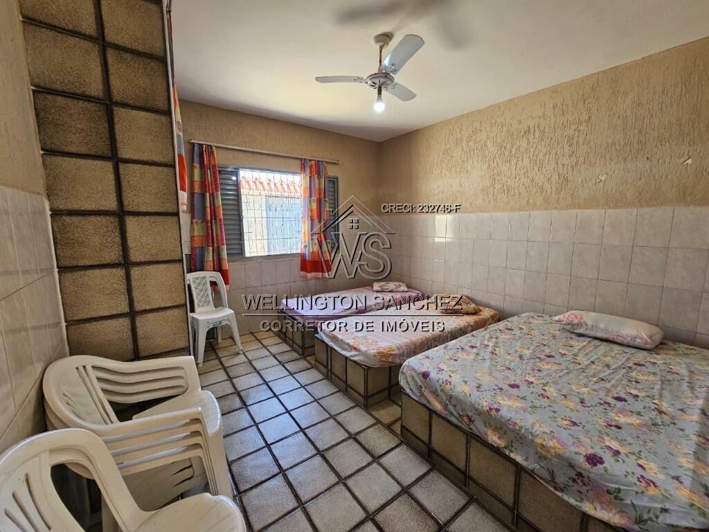 Casa com 2 quartos e 81 m² em Agenor De Campos, Mongaguá